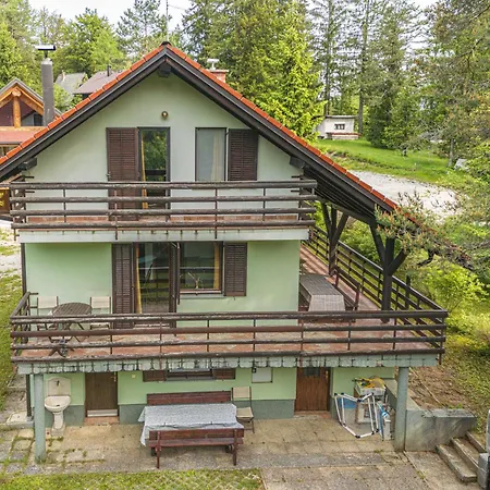 House Fortin With Sauna Near Bloke - Happy * Velike Bloke