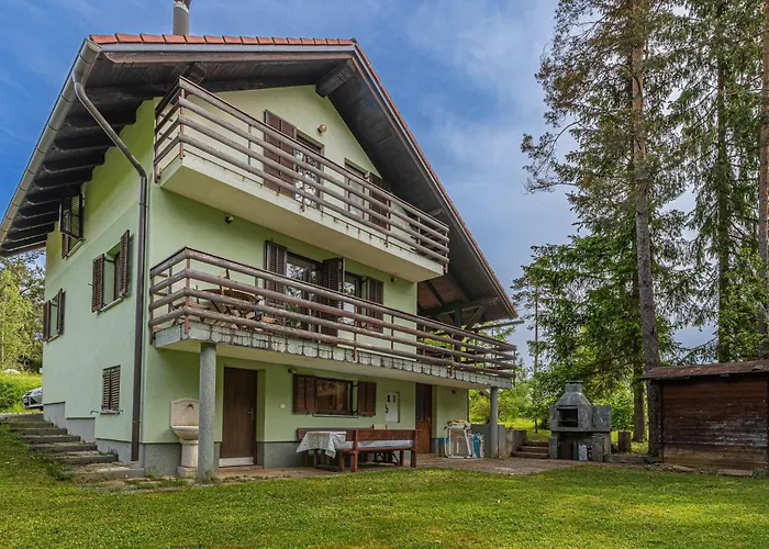 House Fortin With Sauna Near Bloke - Happy * Velike Bloke